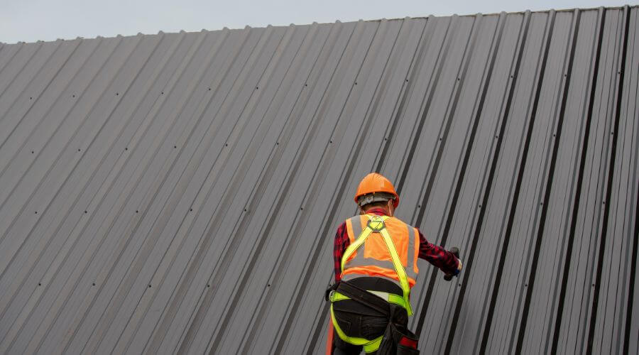 Expert Emergency Roof Repairs services in Davis Junction, IL